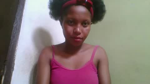 Snapshot of rinah654271 chatting on 23, 3, 2026 rinah654271 online show from 23, 3, 2026