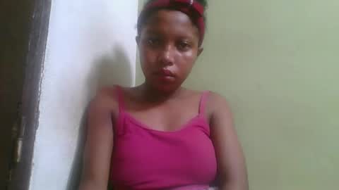 Snapshot of rinah654271 chatting on 24, 3, 2026 rinah654271 online show from 24, 3, 2026