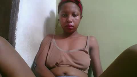 Snapshot of rinah654271 chatting on 26, 3, 2026 rinah654271 online show from 26, 3, 2026