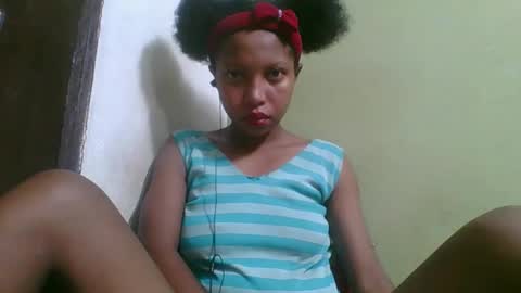 Snapshot of rinah654271 chatting on 2, 4, 2026 rinah654271 online show from 2, 4, 2026