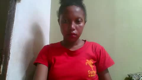 Snapshot of rinah654271 chatting on 13, 4, 2026 rinah654271 online show from 13, 4, 2026