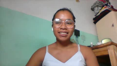Snapshot of rinah856024 chatting on 1, 5, 2026 rinah856024 online show from 1, 5, 2026