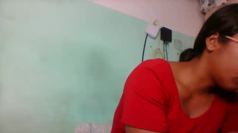 Snapshot of rinah856024 chatting on 16, 5, 2026 rinah856024 online show from 16, 5, 2026