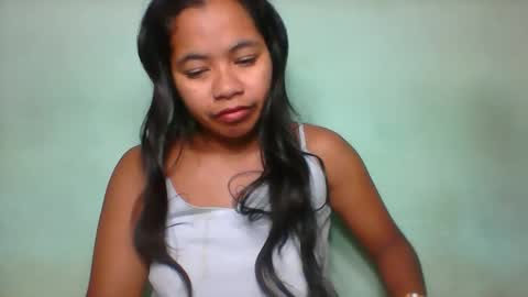 Snapshot of rinah856024 chatting on 24, 5, 2026 rinah856024 online show from 24, 5, 2026