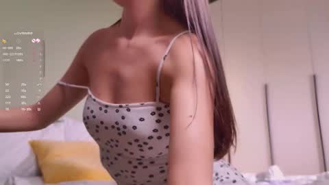 Snapshot of rinassecret chatting on 14, 12, 2025 Rina online show from 14, 12, 2025