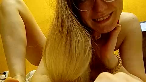 RinettaWilss online show from 9, 12, 2024