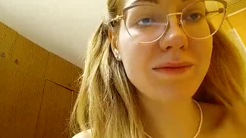 RinettaWilss online show from 31, 12, 2024