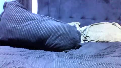 Snapshot of rio_sky chatting on 4, 12, 2024 cookie online show from 4, 12, 2024