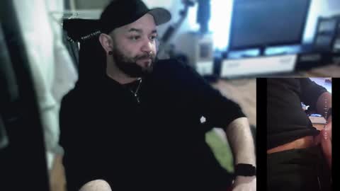 Snapshot of riptid3_ chatting on 1, 3, 2025 Ask Me online show from 1, 3, 2025