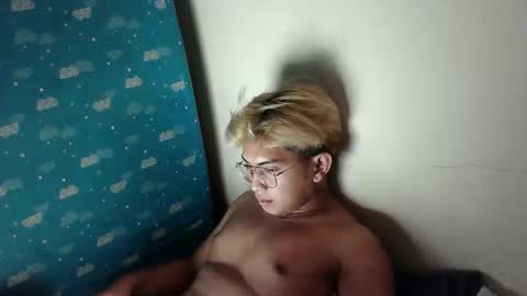 ririhoee online show from 22, 3, 2026