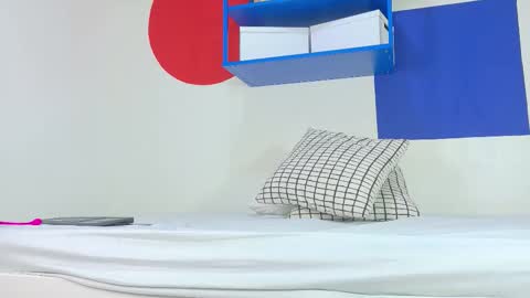 RIRI  online show from 18, 12, 2025