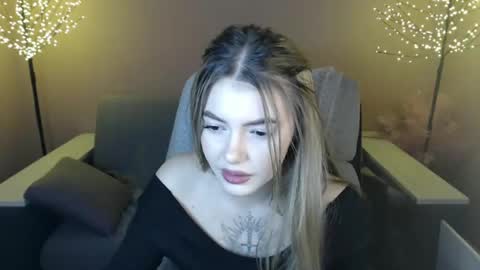 Snapshot of ritaneer chatting on 8, 12, 2024 ritaneer online show from 8, 12, 2024