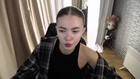 Snapshot of ritaneer chatting on 13, 9, 2025 ritaneer online show from 13, 9, 2025