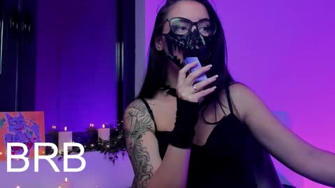 Snapshot of ritasunset chatting on 5, 11, 2025 Miss Rita online show from 5, 11, 2025