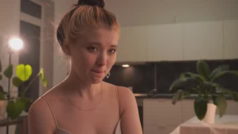 Snapshot of rivagosnell chatting on 11, 2, 2026 Akemi online show from 11, 2, 2026