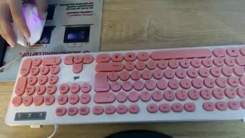 Snapshot of rivaxox1 chatting on 14, 4, 2026 rivaxox1 online show from 14, 4, 2026