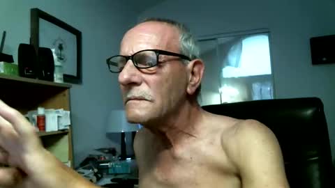 Bobby online show from 24, 4, 2026