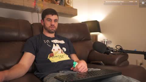 Ryan aka KeylimeRy online show from 7, 2, 2025