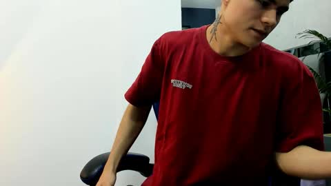 Roan Birkin online show from 28, 9, 2025