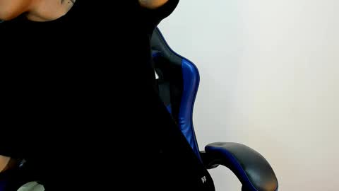 Roan Birkin online show from 27, 10, 2025