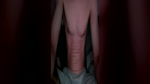 Snapshot of robbertoss chatting on 4, 7, 2026 All4you online show from 4, 7, 2026