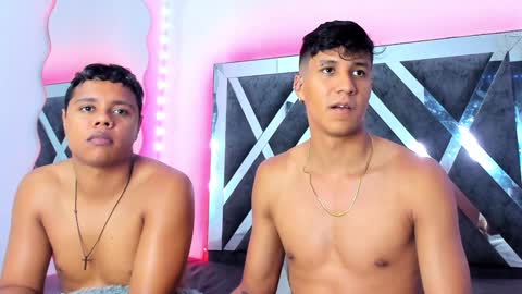 Robert Miller And Mael Thompson  online show from 22, 12, 2024