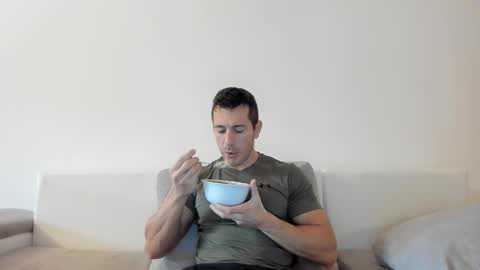 roberto4ever online show from 9, 11, 2025