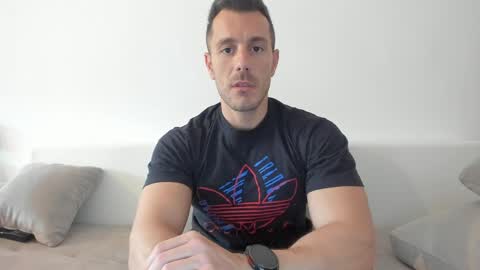 Snapshot of roberto4ever chatting on 25, 5, 2026 roberto4ever online show from 25, 5, 2026