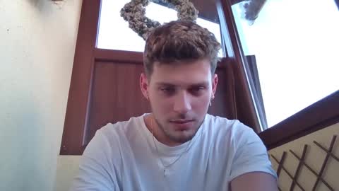 Snapshot of roberto_twink1 chatting on 19, 12, 2024 Roberto online show from 19, 12, 2024