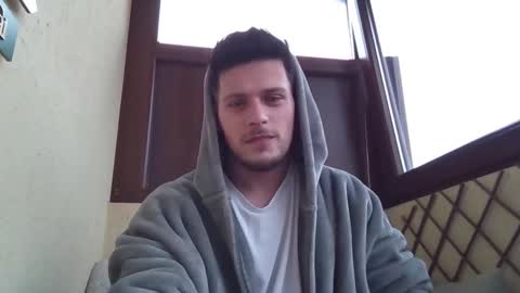 Snapshot of roberto_twink1 chatting on 27, 10, 2025 Roberto online show from 27, 10, 2025