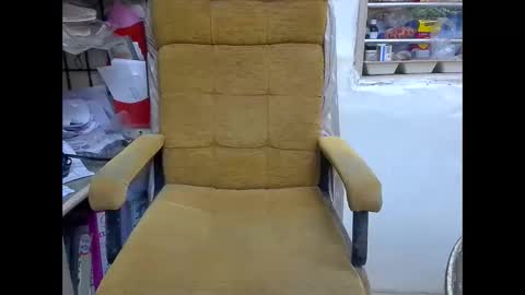 Snapshot of robertsalia220 chatting on 12, 11, 2025 Robertsalia online show from 12, 11, 2025