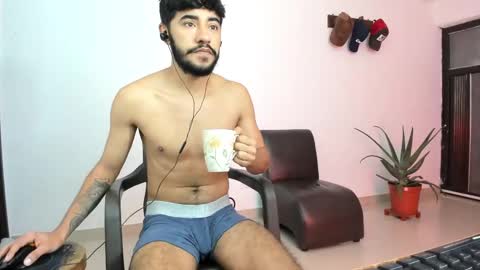 Snapshot of roberx_12 chatting on 17, 2, 2025 roberx_12 online show from 17, 2, 2025