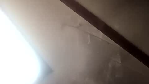 Snapshot of robincom23 chatting on 21, 9, 2025 R online show from 21, 9, 2025