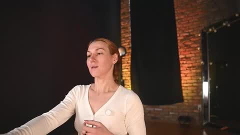 Snapshot of rocknrose chatting on 12, 1, 2026 RocknRose online show from 12, 1, 2026