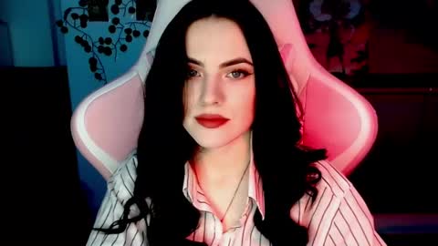 Sophie  online show from 4, 12, 2024