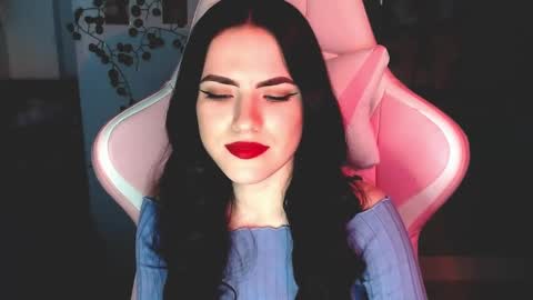 Sophie  online show from 6, 2, 2025