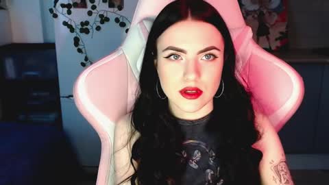 Sophie  online show from 20, 2, 2025