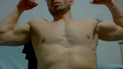 Snapshot of rocky_muscle chatting on 8, 7, 2026 rocky muscle online show from 8, 7, 2026