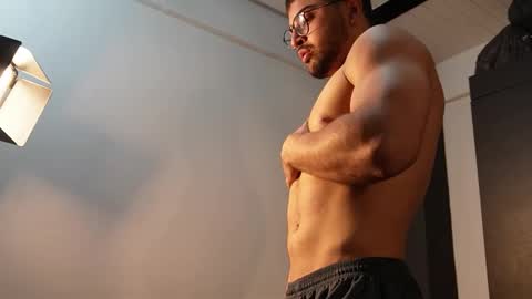 Roger Belmont online show from 14, 9, 2025