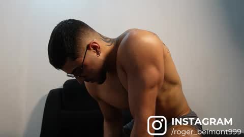 Snapshot of roger_belmont chatting on 10, 1, 2026 Roger Belmont online show from 10, 1, 2026