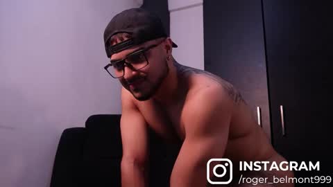 Snapshot of roger_belmont chatting on 20, 2, 2026 Roger Belmont online show from 20, 2, 2026