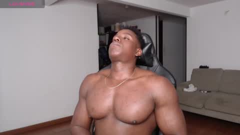 Snapshot of rogger_physique chatting on 29, 1, 2025 Rogger online show from 29, 1, 2025