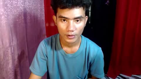 Snapshot of roianboyyy chatting on 24, 5, 2026 roianboyyy online show from 24, 5, 2026