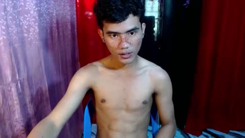 Snapshot of roianboyyy chatting on 27, 5, 2026 roianboyyy online show from 27, 5, 2026