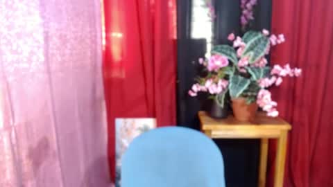 Snapshot of roianboyyy chatting on 18, 6, 2026 roianboyyy online show from 18, 6, 2026
