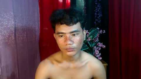 Snapshot of roianboyyy chatting on 27, 6, 2026 roianboyyy online show from 27, 6, 2026