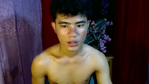 Snapshot of roianboyyy chatting on 30, 6, 2026 roianboyyy online show from 30, 6, 2026