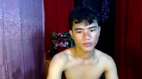 Snapshot of roianboyyy chatting on 8, 8, 2026 roianboyyy online show from 8, 8, 2026