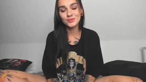 rokiinbaby online show from 3, 10, 2025