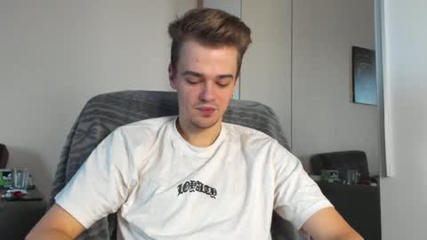 taylor fox online show from 17, 12, 2024